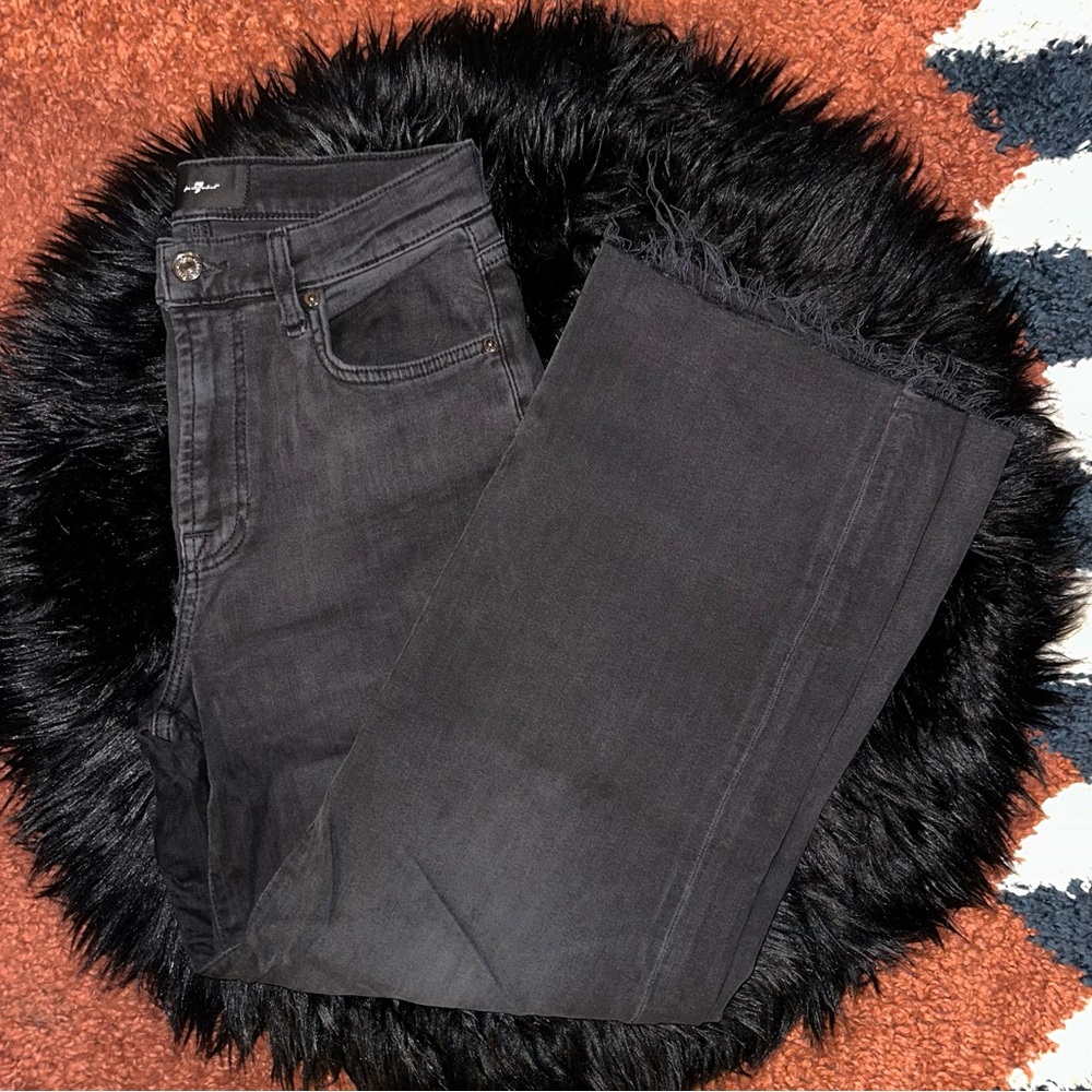 7 For All Mankind “Cropped Alexa” Jean